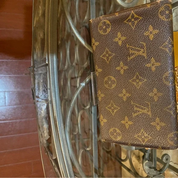 Louis Vuitton Brown Monogram Wallet Shoulder Bag - Picture 9 of 12
